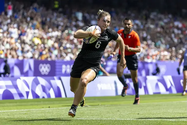 Black Ferns Sevens cruise to victory over the USA to secure spot in Olympic final