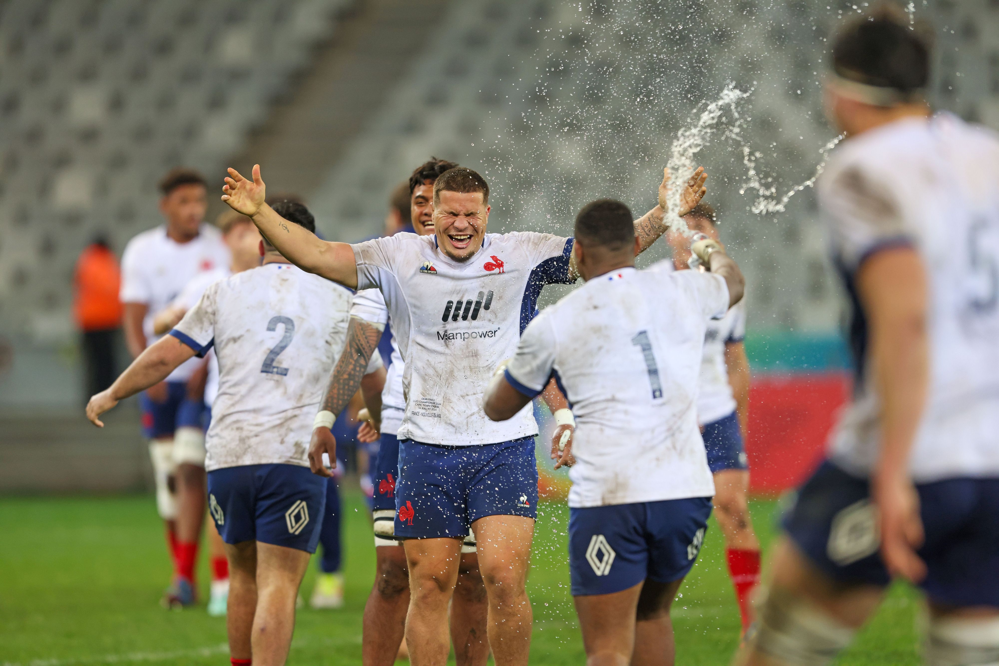 France U20s make statement with seven-try demolition of New Zealand