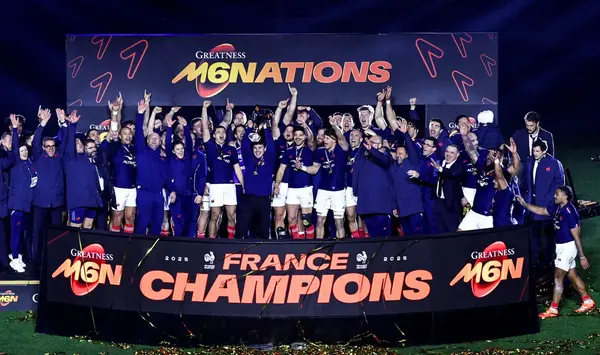 France overpower Scotland to clinch Six Nations title in Paris