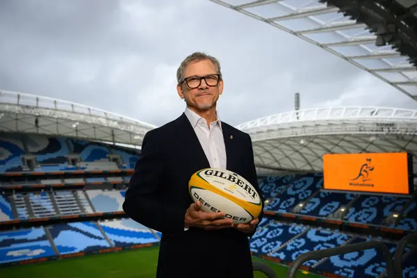 Kiss names his first Wallabies squad with Henry in line for debut