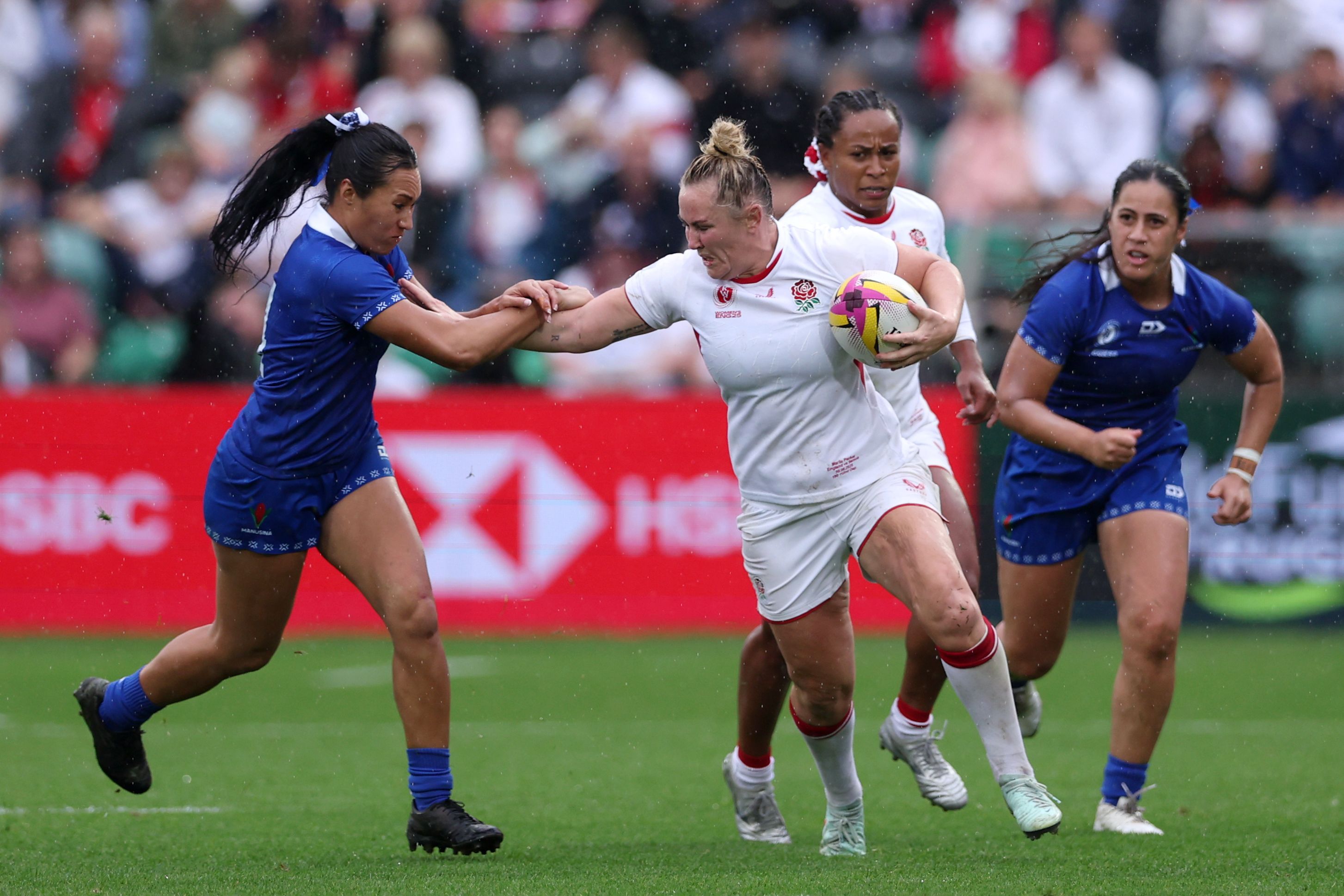 Red Roses power into quarter-finals with 14-try rout of Samoa