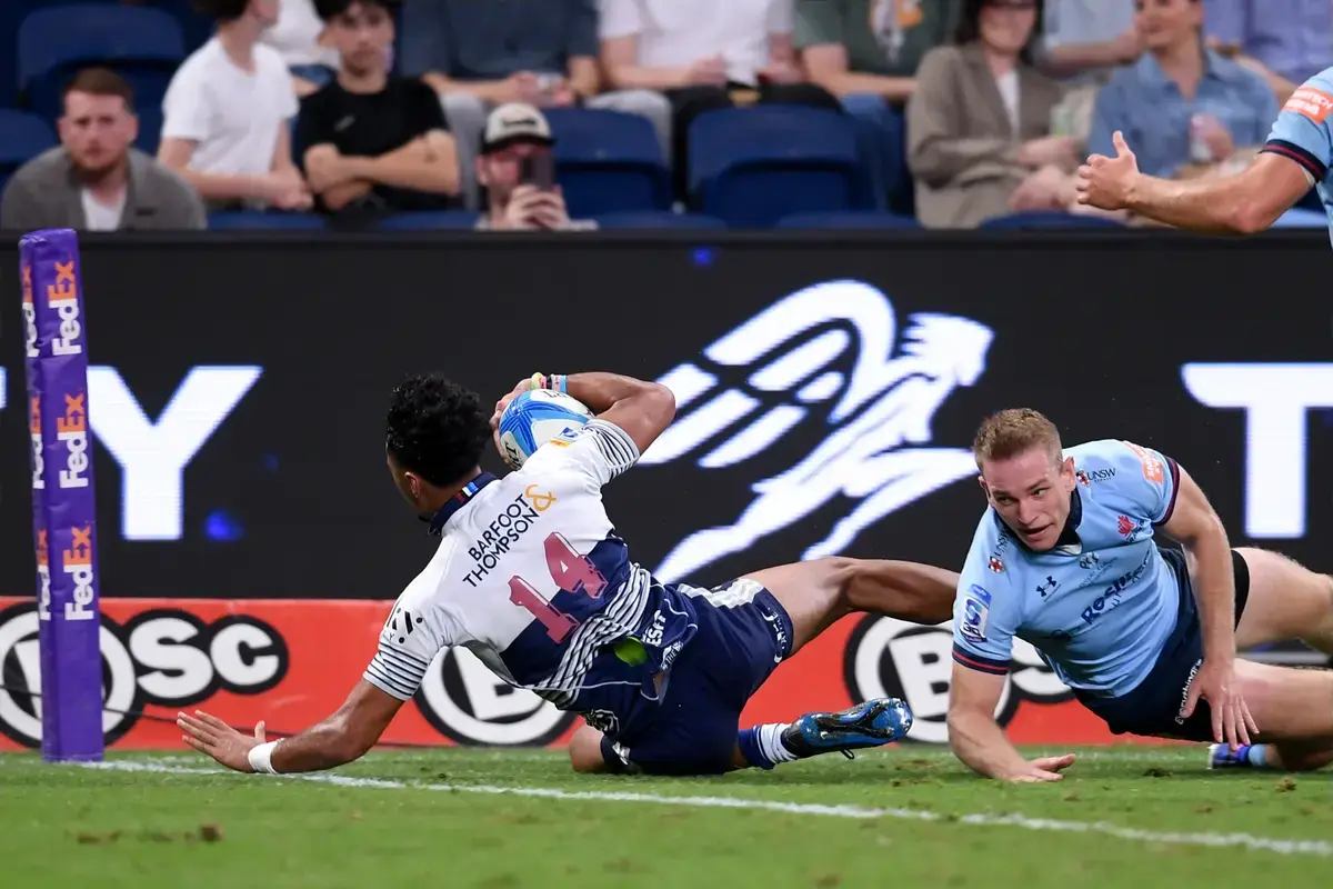 Blues storm back to claim record 12th straight win over Waratahs