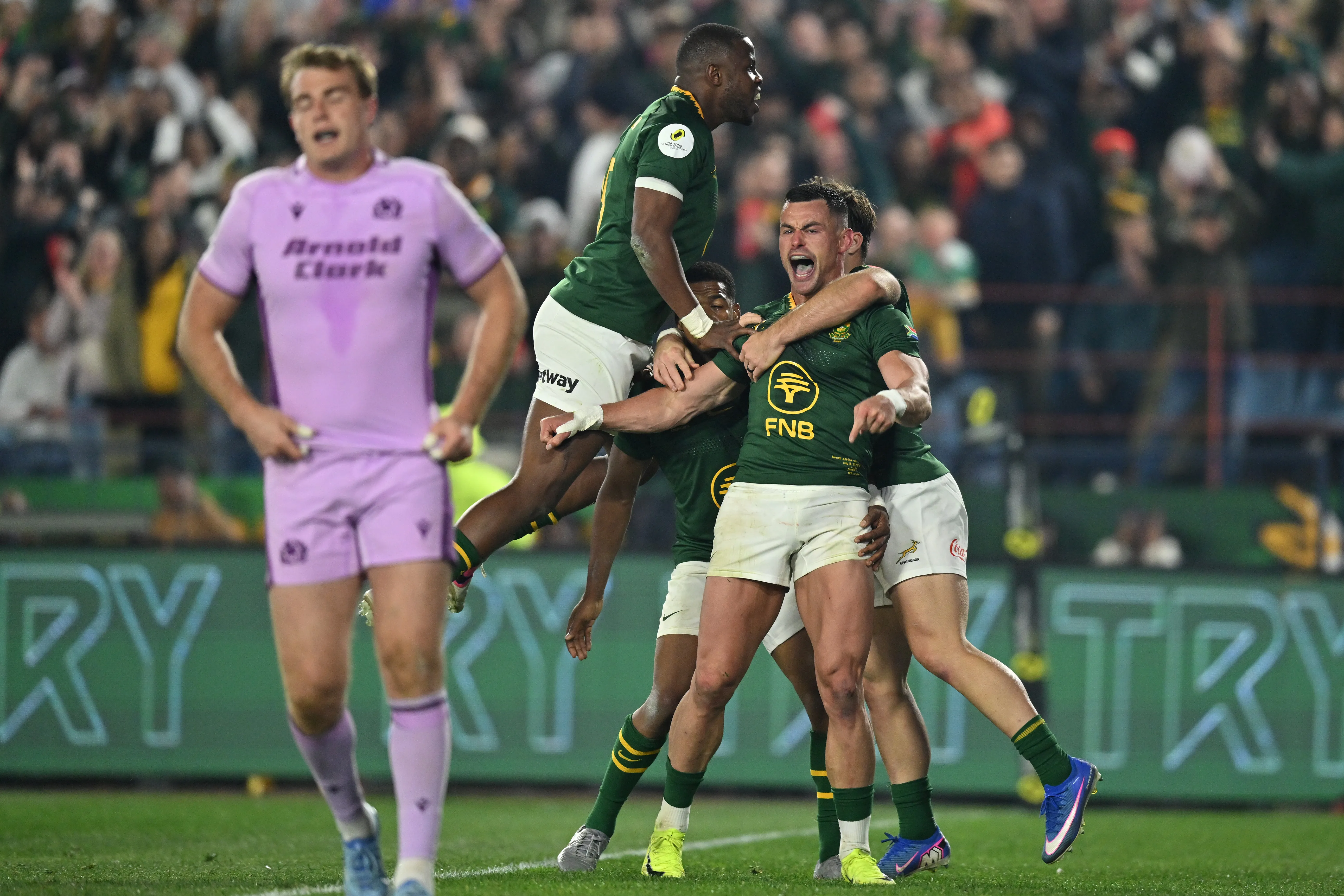 Springboks survive Scotland fightbacks in 10-try Pretoria classic