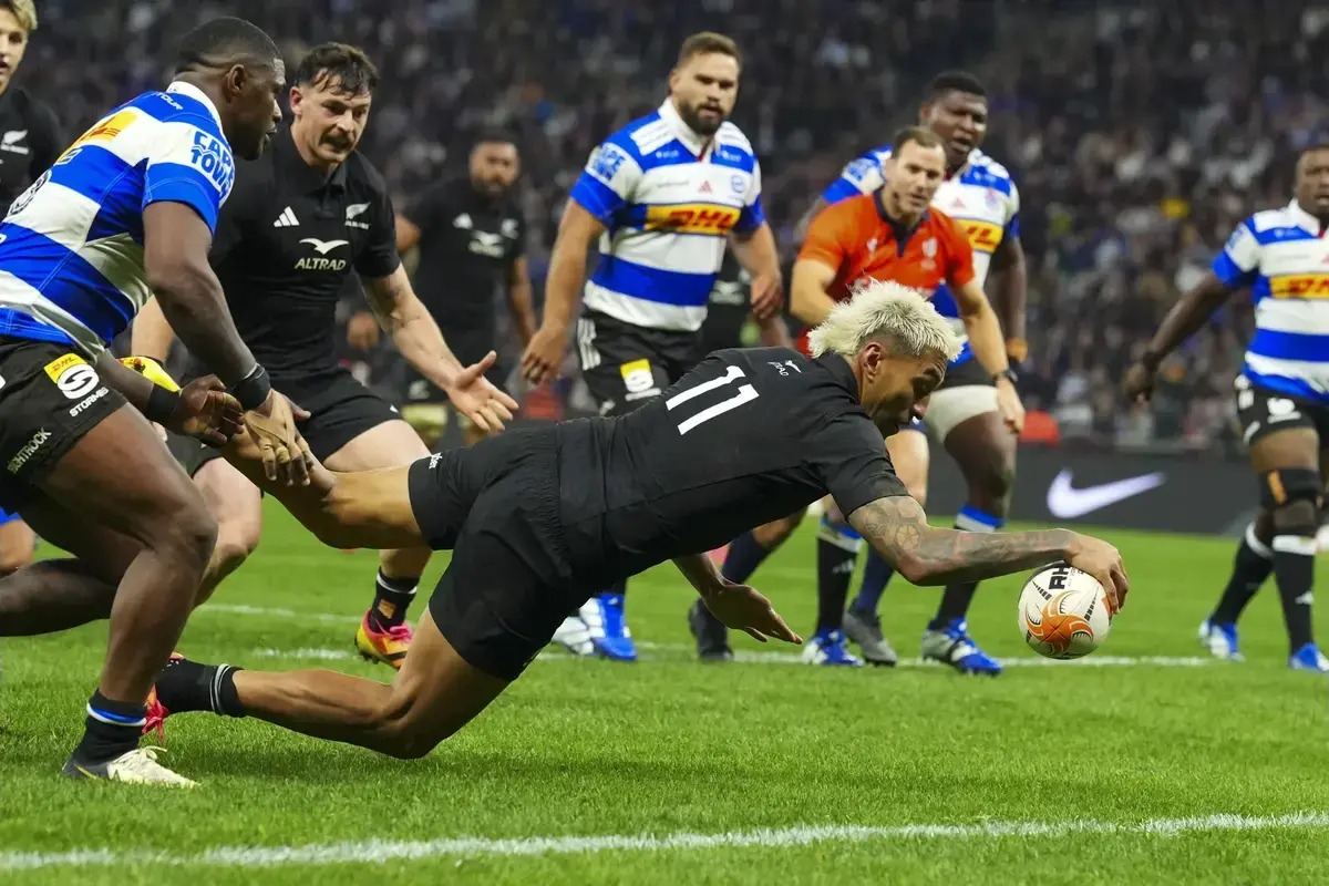 All Blacks survive yellow card chaos to hold off Stormers